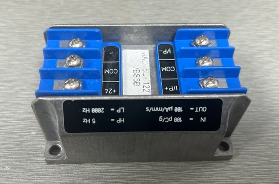 IPC704 244-704-000-042 A1-B03-C100-D100-E5-F1000-G0-H0-I0 Signal Conditioner Piezoelectric-based Transducer